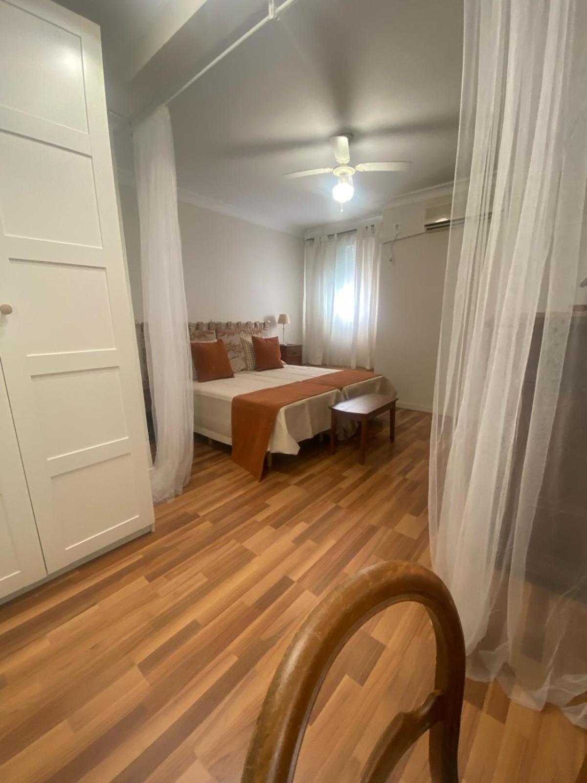 Increible Piso Muy Centrico Apartment Seville Exterior photo